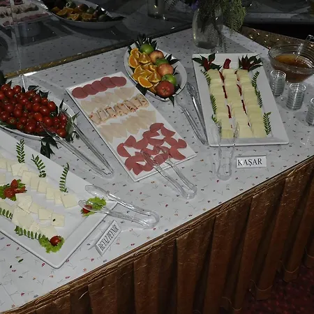 Отель Kivrak 3*