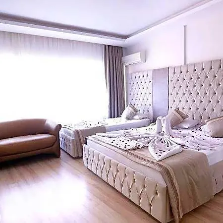 Kivrak Hotel 3*